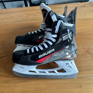 2024 Bauer Vapor X3 8.5D (Used) With Superfeet Insoles