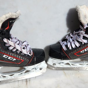 CCM JetSpeed FT370 Youth 3 Hockey Skates Regular Width (Used)