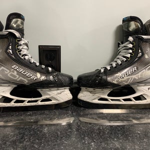 Bauer Vapor Hyperlite Regular Width   7.5 (Used)