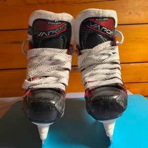Bauer Vapor X2.7 Regular Width 11 Kids (Used)
