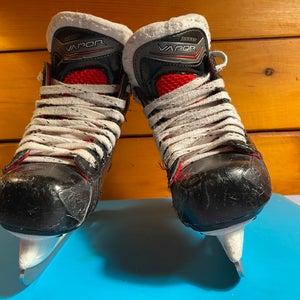 Bauer Vapor X500 Regular Width 10.5 Kids (Used)