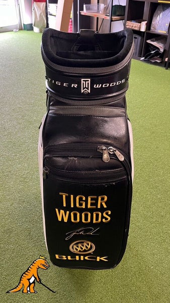 Tiger Woods Buick Nike Golf Staff Bag Used