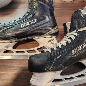Senior Used Bauer Supreme MX3 Hockey Skates Extra Wide Width Pro Stock Size 9