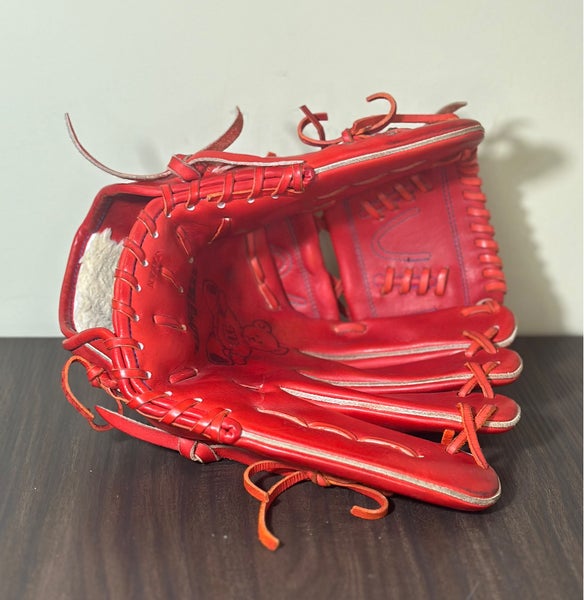 Custom Japanese Wilson staff 12.25” baseball pitcher glove red