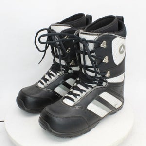 Airwalk Lace Up Snowboard Boots - Size 7 / Mondo 25 Used