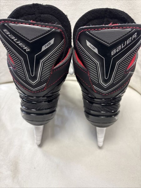 Youth Junior Size 12 Bauer NS Ice Hockey Skates
