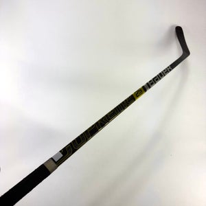 Broken Caggiula Bauer Supreme 2S Pro | CH25