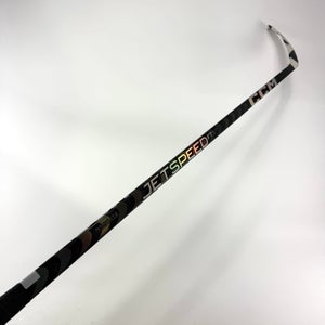 Used Right CCM Jetspeed FT5 Pro | 95 Flex Custom P92 Curve Grip | U103