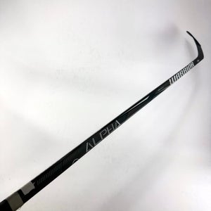 Used Right Handed Warrior Alpha QX | P28 Curve | 85 Flex | Grip | D. Doughty | A1112