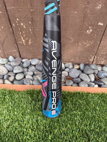 AXE Avenge Pro Hybrid USABat Certified Bat (-10) Alloy 18 oz 28" (Used)