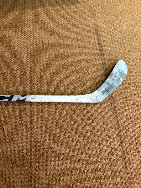 Senior CCM Right Handed JetSpeed FT5 Pro P28  (Used)