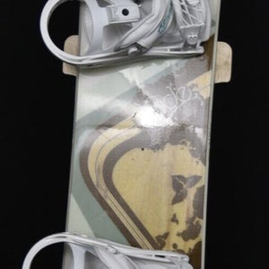 RIDE SOLACE SNOWBOARD SIZE 150 CM WITH LARGE NEW BINDINGS