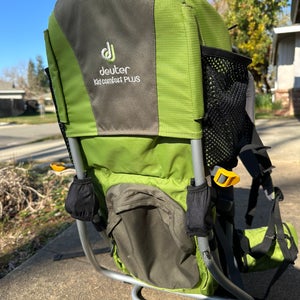 Deuter Kid Carrier - Kid Comfort Plus (Used)