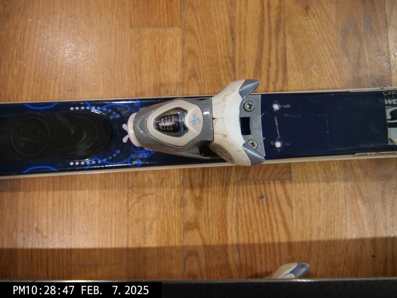 Ski Alpin Dynastar Exclusive 158 Cm + Fixations – Occasion, Bon état, Petit Budget