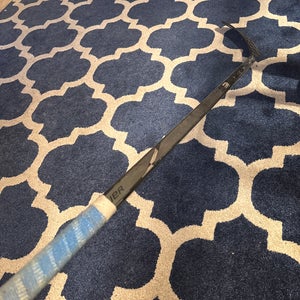Bauer Right Handed Vapor Hyperlite 2 P92 (Used)