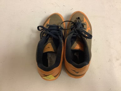 Used Mizuno Cleats Senior 5.5 Baseball & Softball Cleats
