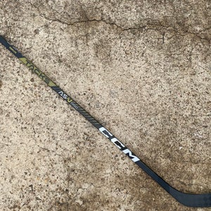 CCM Tacks AS-V PRO Pro Stock Hockey Stick Grip 85 Flex Right P90 82651