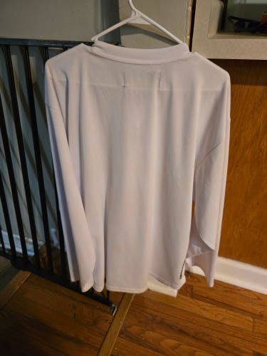 White XL Adult Unisex Jersey (Used) For caHOCKEY