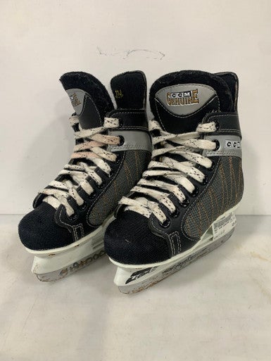 Used Ccm Genuine Youth 11.0 Ice Hockey Skates