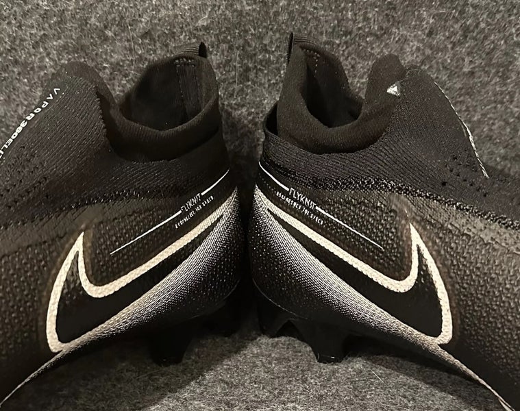 Men’s Nike Vapor Edge Elite 360 Flyknit Football Cleats CV6317-001  Men’s Size 12.5 WIDE