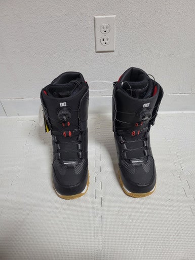 Used Dc Shoes Mora 09 Boa Senior 5 Women's Snowboard Boots 11617-s000299201