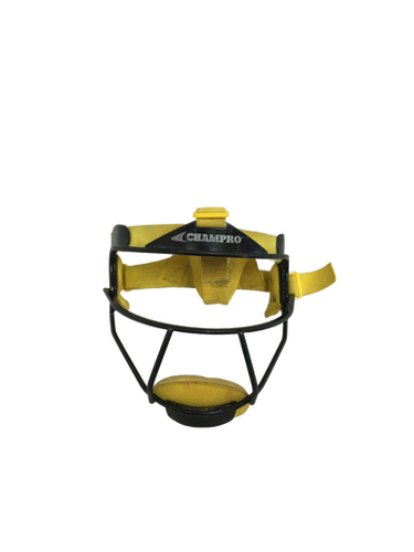 Used Champro Adult Fielders Mask One Size Baseball And Softball Helmets 11692-s000124421