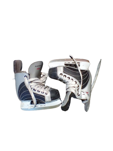 Used Canadien Youth 09.0 Ice Hockey Skates