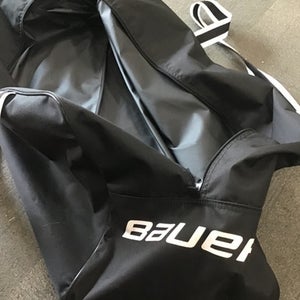 Used Bauer Jr Hockey Carry Black 11614-s000199926