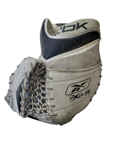Used Reebok Xplus Catcher Regular Goalie Catchers