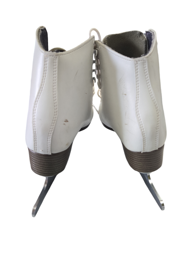 Used Riedell 121 Skates Senior 7.5 Women's Figure Skates
