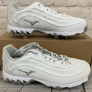 Mizuno 320689.0000 9-Spike Swift 8 Women's Metal Softball Cleats White Grey 9.5