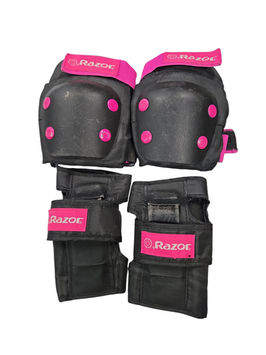Used Razor Skateboard Kneepads Black Junior 11617-s000316671