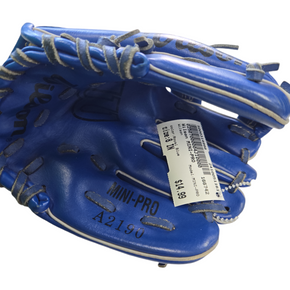 Used Wilson Mini-pro Bb Sb Glove T-ball Royal Blue 8" 11617-s000314998