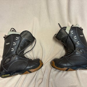Men's Size M 10.0 (W 11.0) Burton Sabbath Snowboard Boots Stiff Flex All Mountain (Used)