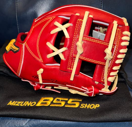NWT RHT 11.5” Mizuno Pro Classic (1ajgh30003) Baseball Glove