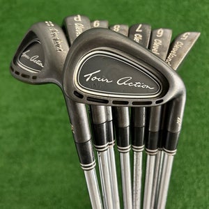 Cleveland Tour Action TA7 Gun Metal Black Iron Set 4-S / Action Lite 105 Regular