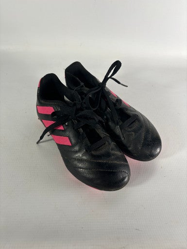 Used Adidas Pnk Blk Cleat Youth 13.0 Baseball And Softball Cleats 11834-s000024713