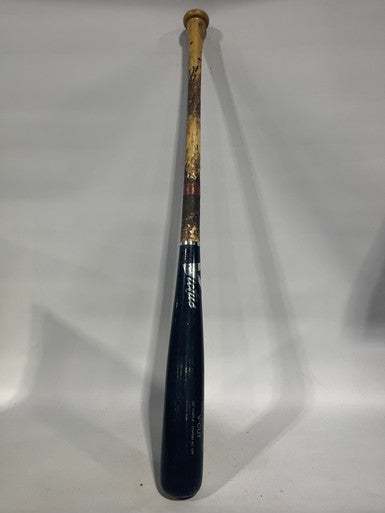 Used Victus 32in Wood Bat 32" Wood Bats 11834-s000012344