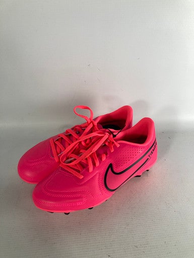 Used Nike Soccer Cleats Pink Senior 6 11834-s000026558