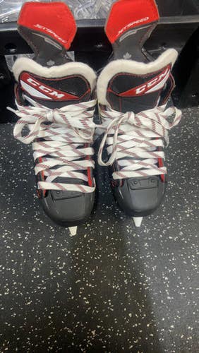 Used Ccm Jet Speed Junior Hockey Skate Junior 01.5 11831-s000025801