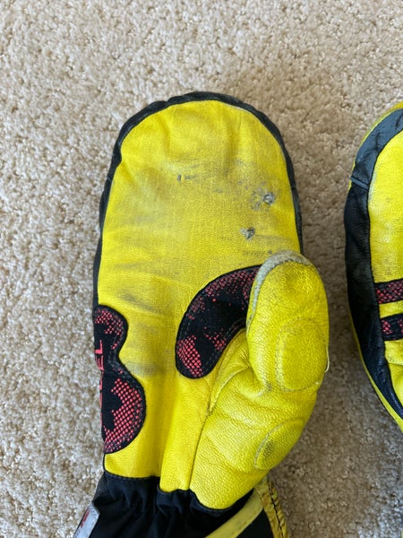 Level Jr race mittens