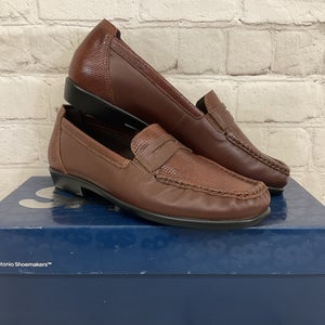 SAS Adult Womens Penny J 2350-310 US7M Siena Slip On Loafer NIB