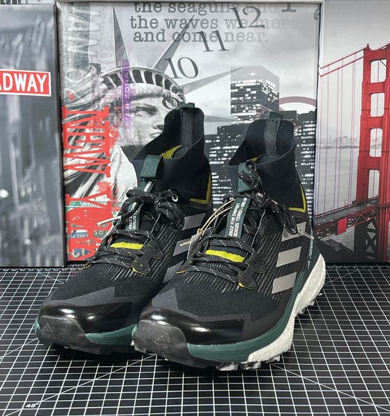 Adidas Terrex Free Hiker 2 and WANDER Black Pulse Olive GY9839 size 10.5 Adidas Terrex Free Hiker 2 and WANDER Black Pulse Olive  main image 3