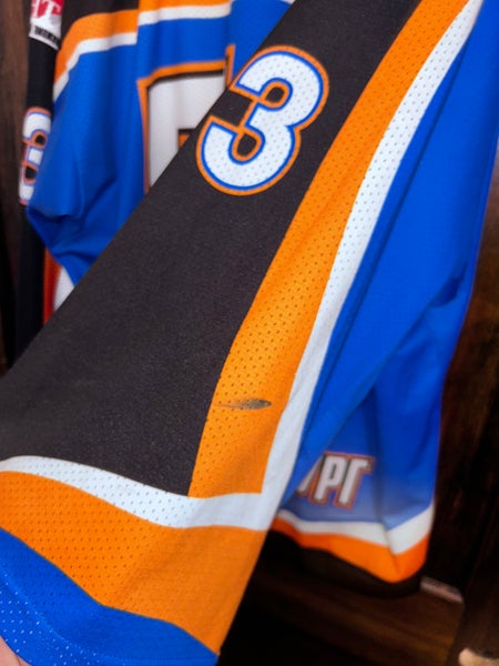 USED RUSSIAN HOCKEY JERSEY SIZE 60