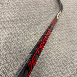 CCM Jetspeed FT7 Pro 85 flex P28 curve right hand stick