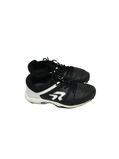 Used Ringor Pitching Toe Womens 9 Black And White Softball Turf Shoe 11692-s000131074