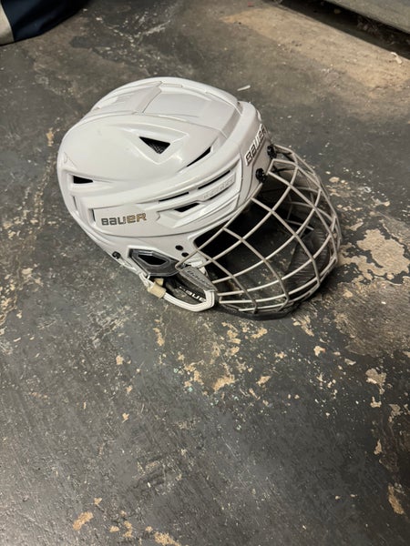 Medium Bauer Re-Akt 150 (Used)