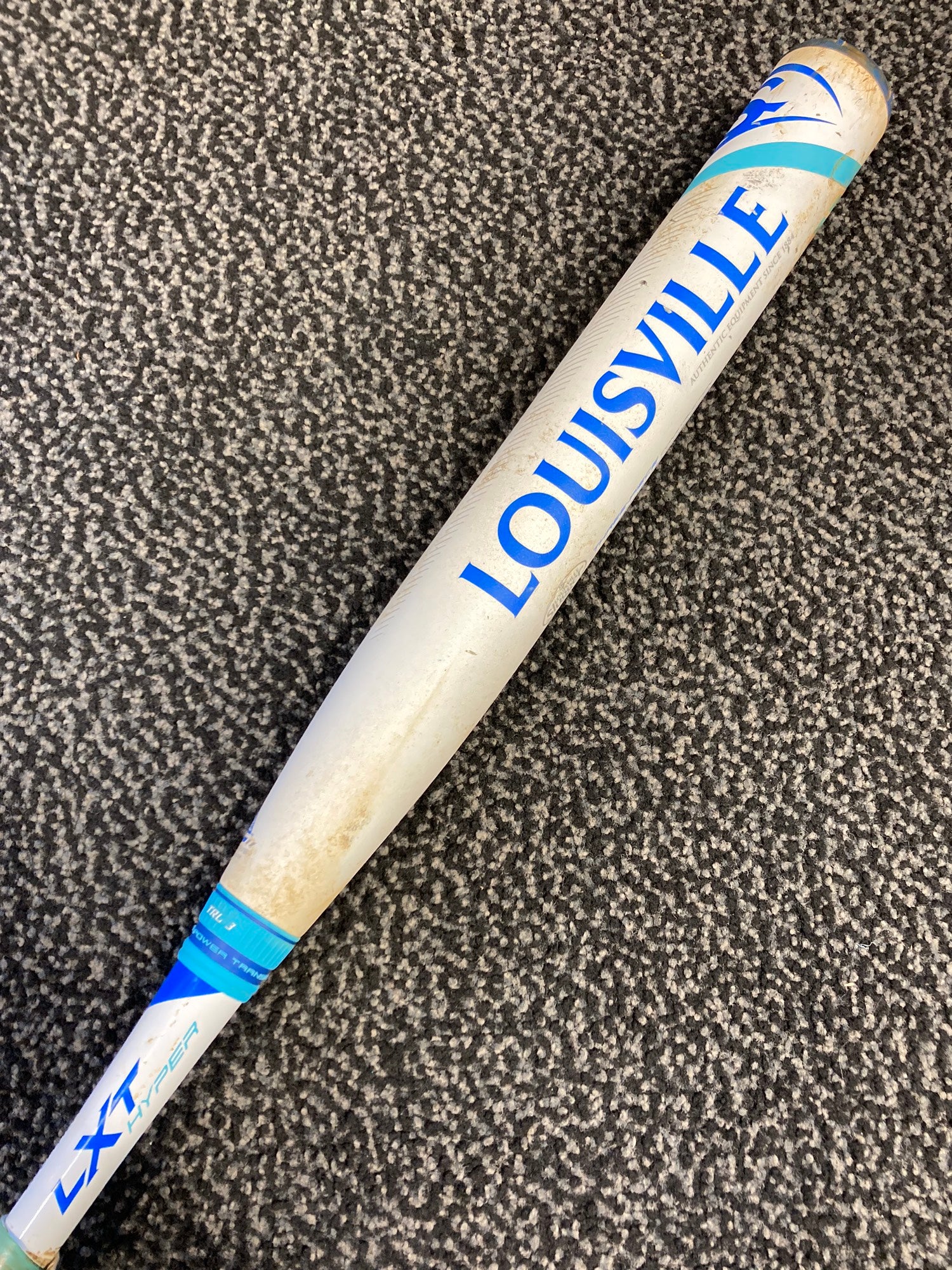Batte De Softball Louisville Slugger LXT Hyper – 32" / 22 Oz, Composite, Adulte (WTLFPKX170)
