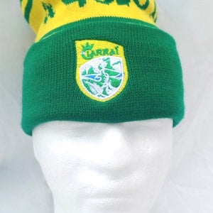 Clarrai Gaelic Ireland Rugby IRFU Bobble Hat Pompom Beanie Green & Gold Army