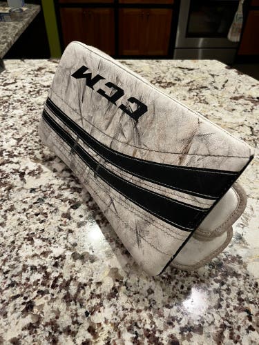 CCM Blocker Extreme Flex 400
